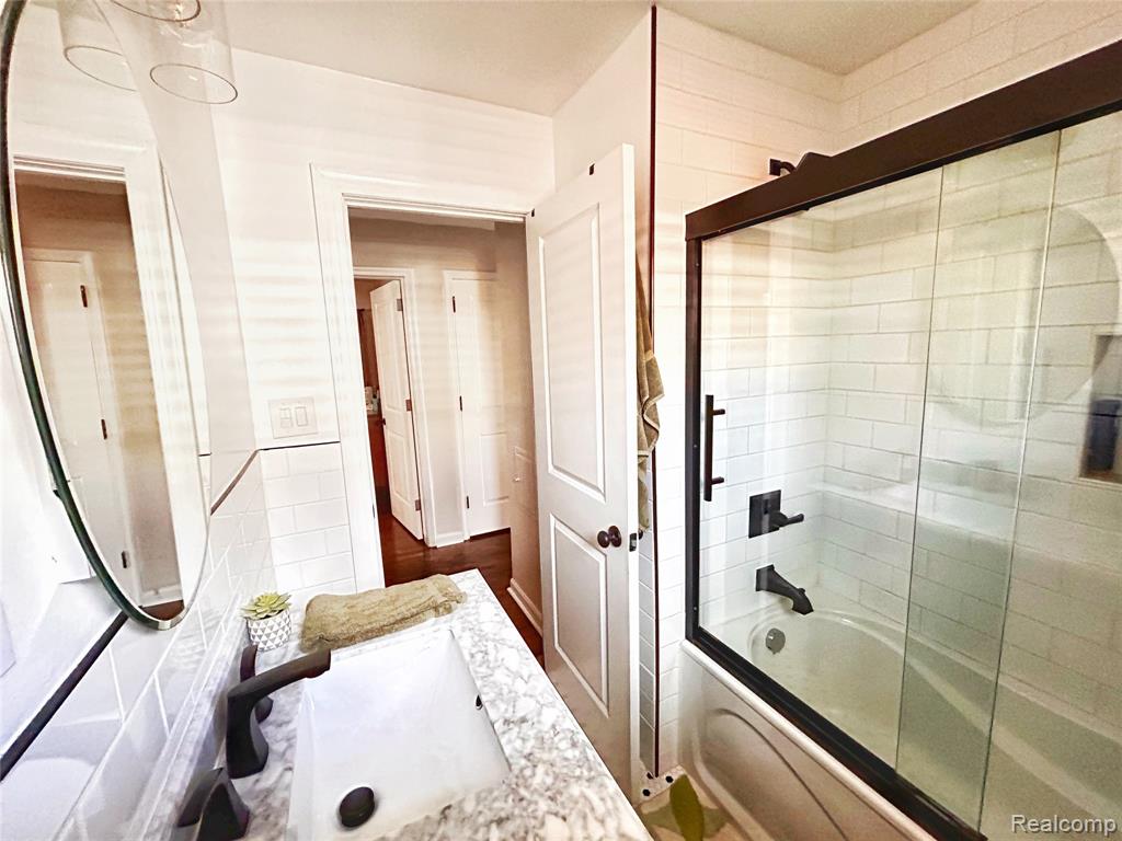 7639 Cortland Avenue, Allen Park, MI 48101 — Photo 17