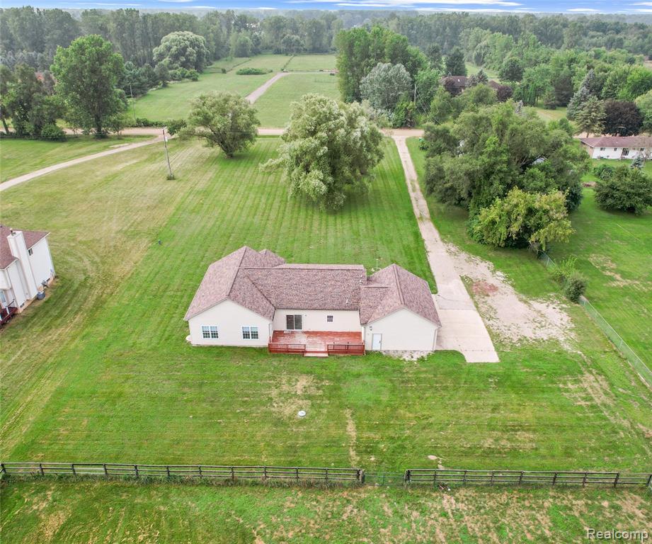 48196 Martz Road, Van Buren, MI 48111 — Photo 49
