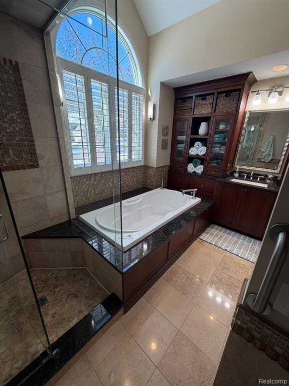 6301 Mission Drive, West Bloomfield, MI 48324 — Photo 25