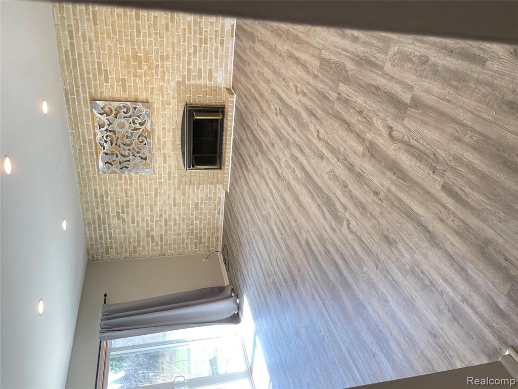 2505 Rambling Way, Bloomfield Hills, MI 48302 — Photo 10