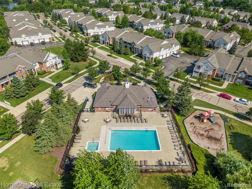 16880 DOVER Drive, 120, Northville, MI 48168 — Photo 27