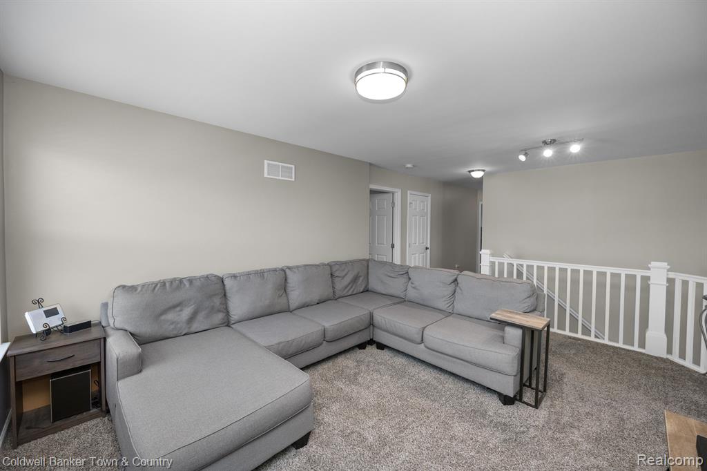 1228 CANNONADE Loop, Howell, MI 48843 — Photo 21