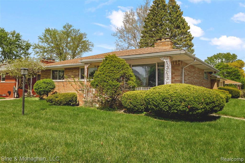 14302 Winston Avenue, Redford, MI 48239