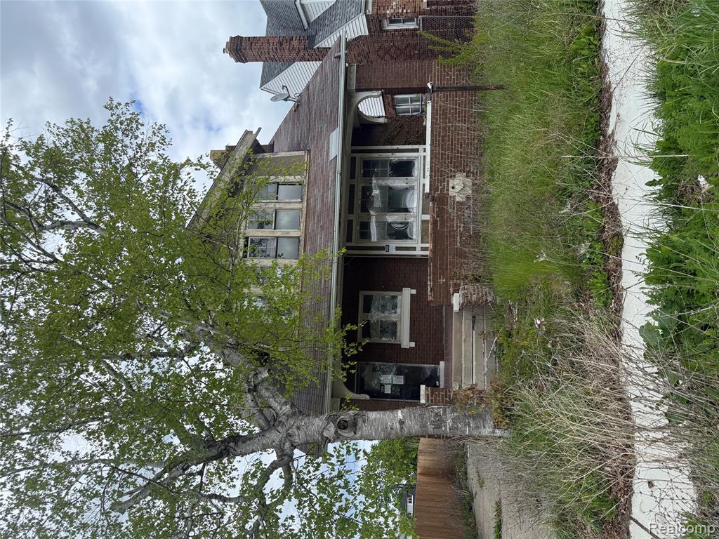 4420 Burns Street, Detroit, MI 48214 — front exterior