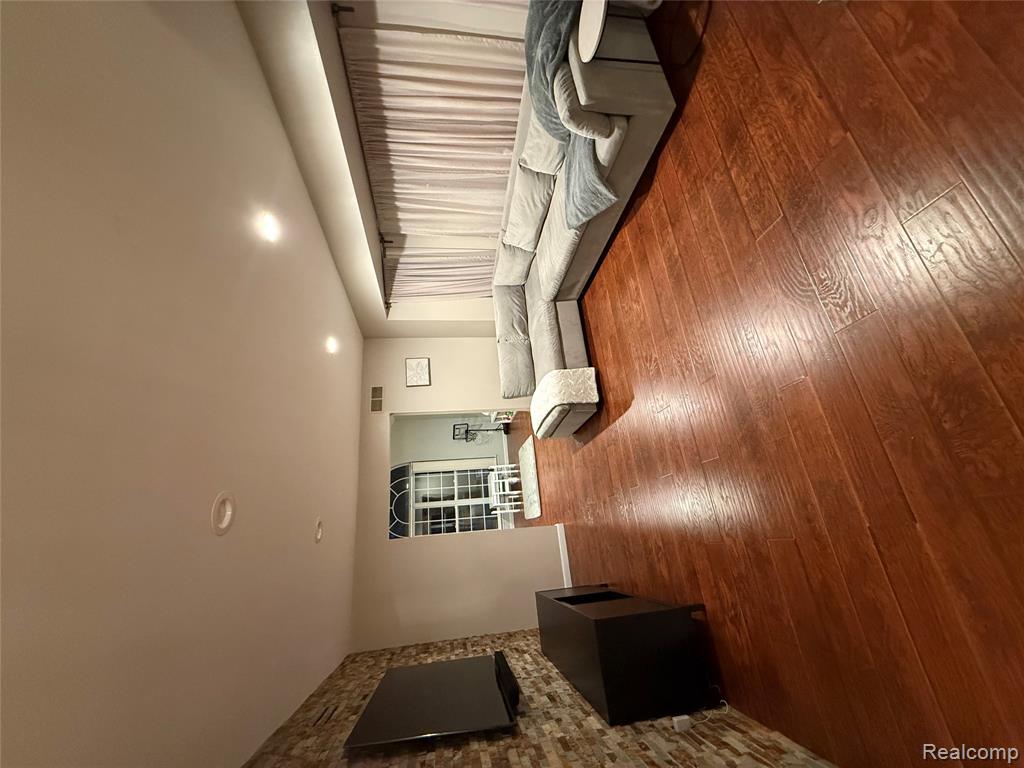 5872 Three Ponds Court, West Bloomfield, MI 48324 — Photo 14