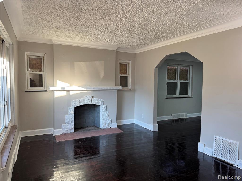 9760 Wayburn Street, Detroit, MI 48224 — Photo 3
