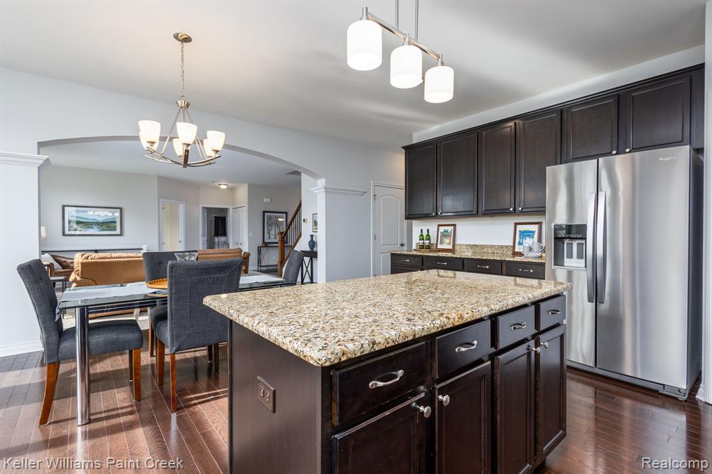 894 Wynstone Circle N, Oakland, MI — Photo 27