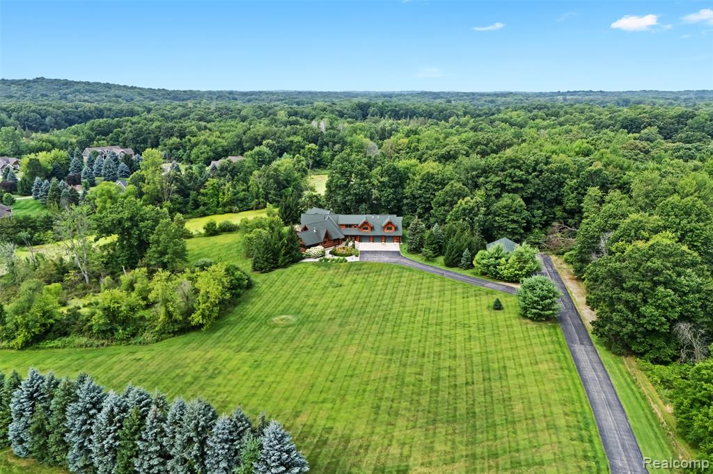 3929 Timber Green Court, Howell, MI 48843 — Photo 86