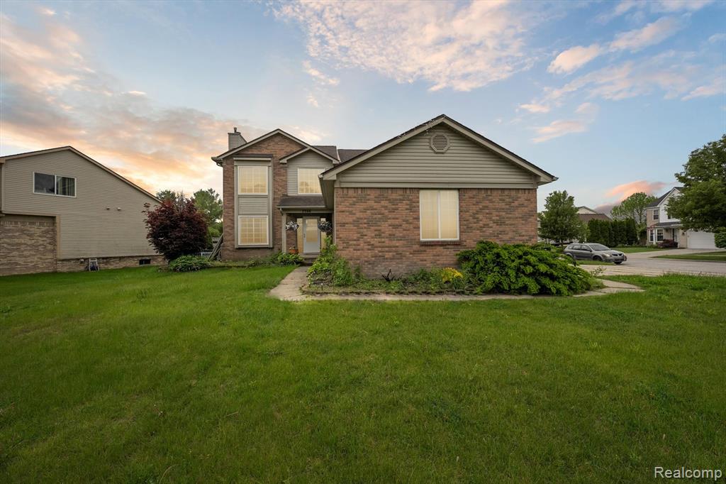 7366 MEADOW Lane, Ypsilanti, MI 48197 — Photo 50