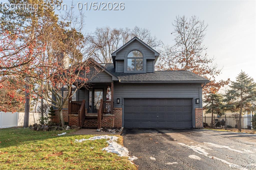 2526 Marchar Drive, Wolverine Lake, MI 48390 — front exterior
