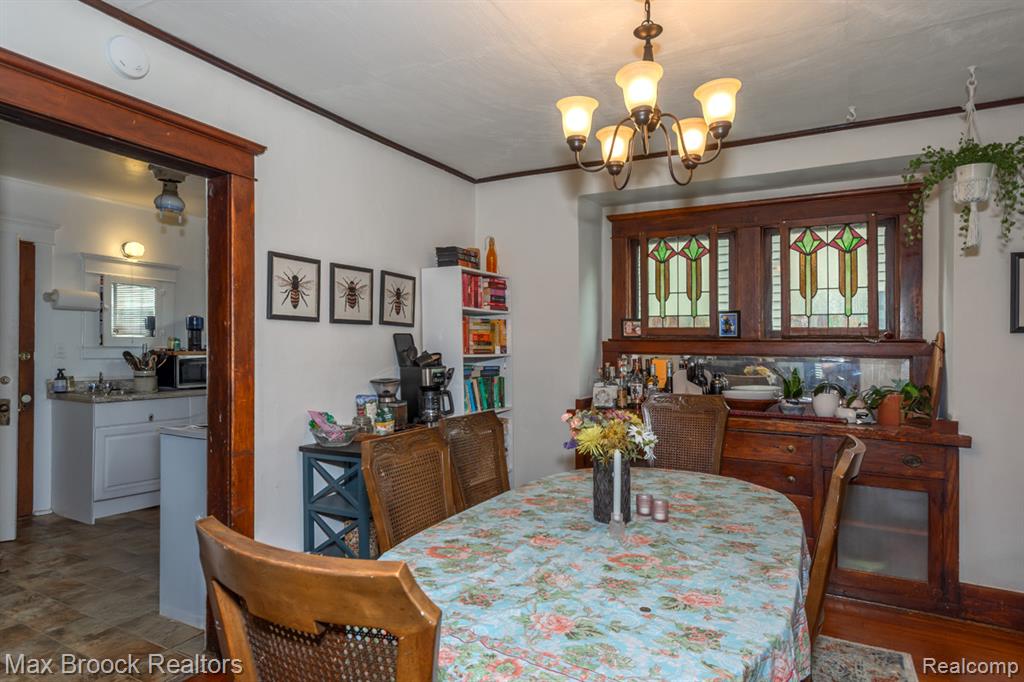 464 E CAMBOURNE Street, Ferndale, MI 48220 — Photo 18