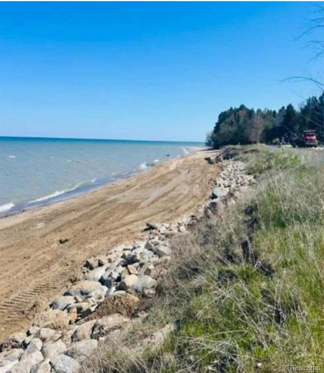 6405 Brookside Drive, Deckerville, MI 48427 — Photo 23