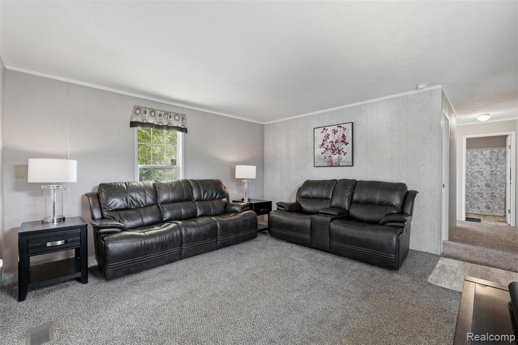 92 Normandy Drive, Howell, MI 48843 — Photo 3