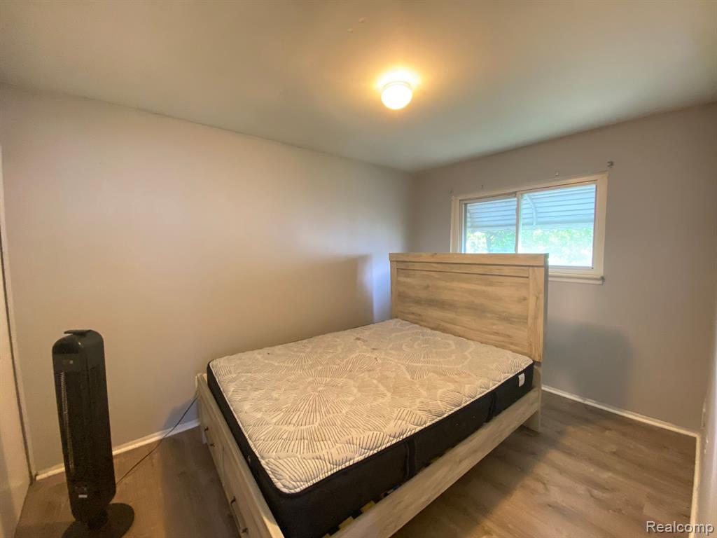 6810 OLDHAM Street, Taylor, MI — Photo 6