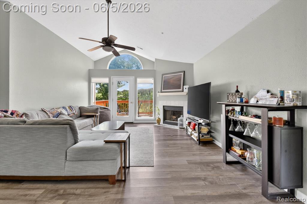 1641 Coburn Drive, Ann Arbor, MI 48108 — Photo 6