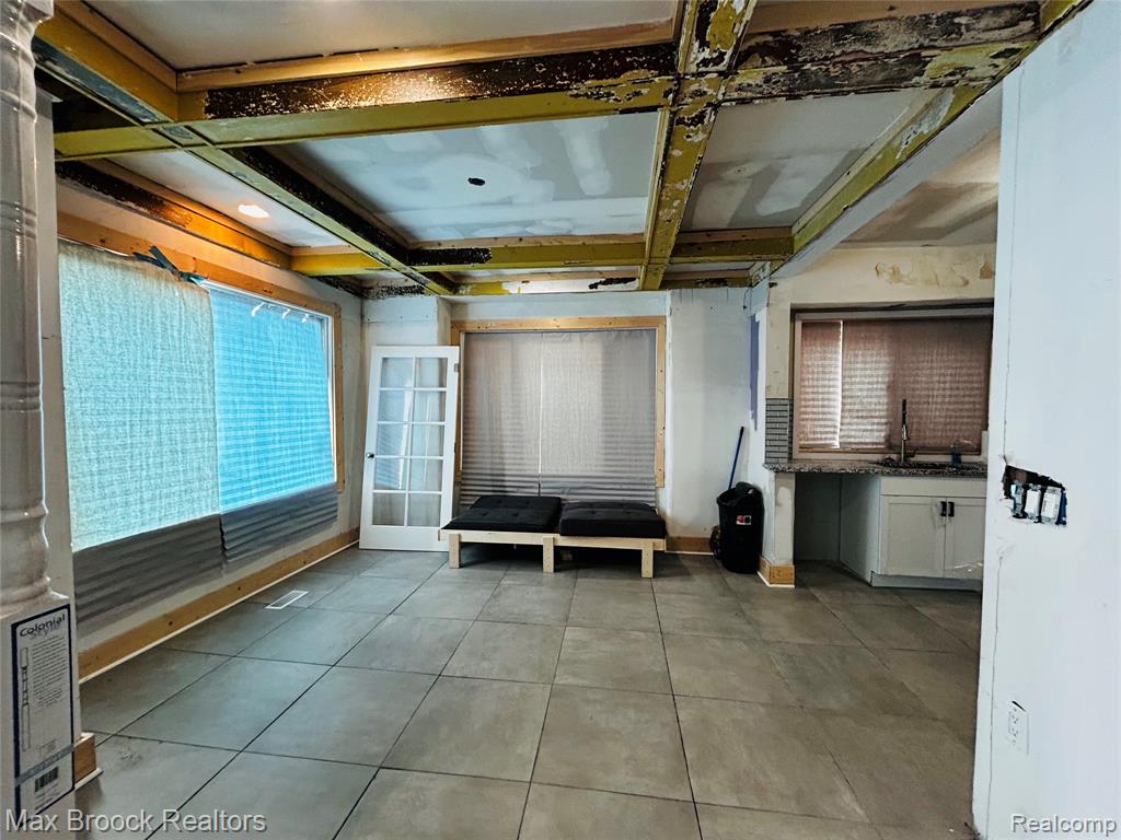 1540 Atkinson Street, Detroit, MI 48206 — Photo 9