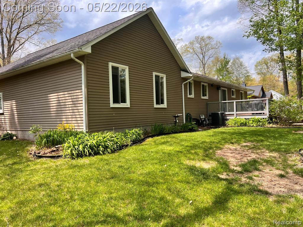 3556 Crestwood Drive, Lapeer, MI 48446 — Photo 43