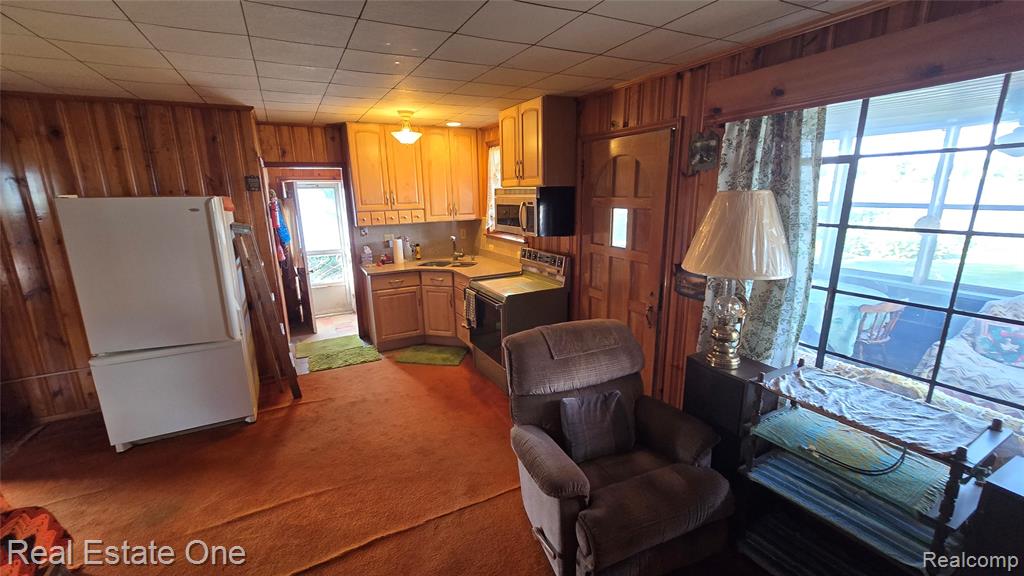 9743 Beverly Drive, Pinckney, MI — Photo 17