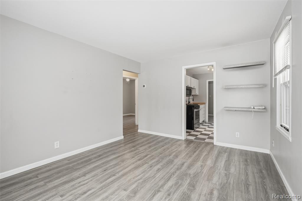 4654 Gloria Street, Wayne, MI 48184 — Photo 5