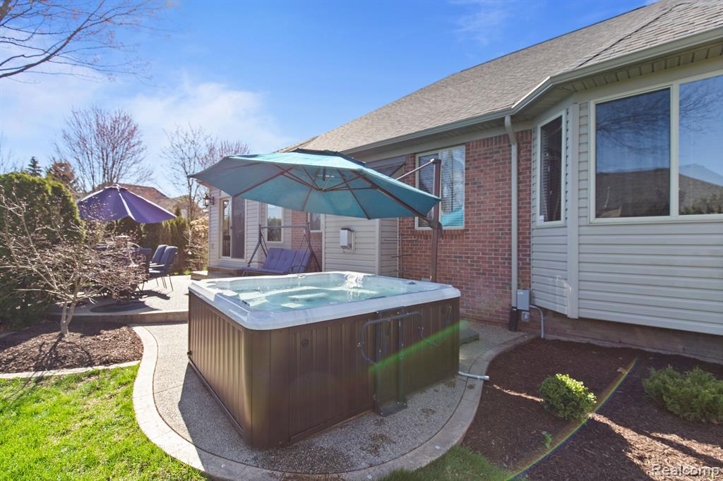 7689 BIRCH Lane, Shelby Twp, MI 48316 — Photo 29