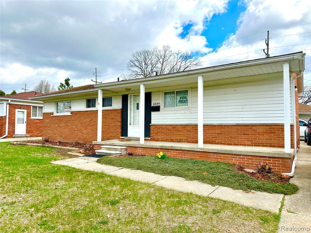 6644 Cronin Drive, Dearborn Heights, MI 48127 — Photo 2