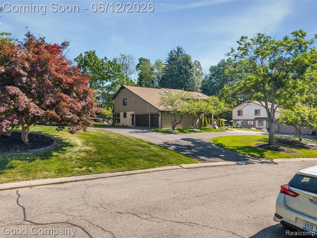 3176 Chambord Drive, West Bloomfield, MI 48323 — Photo 64