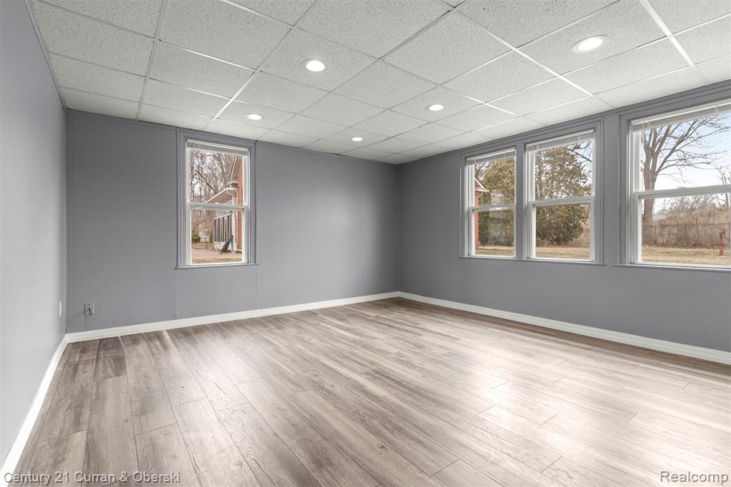 24915 Saint Paul Boulevard, Harrison Township, MI — Photo 12