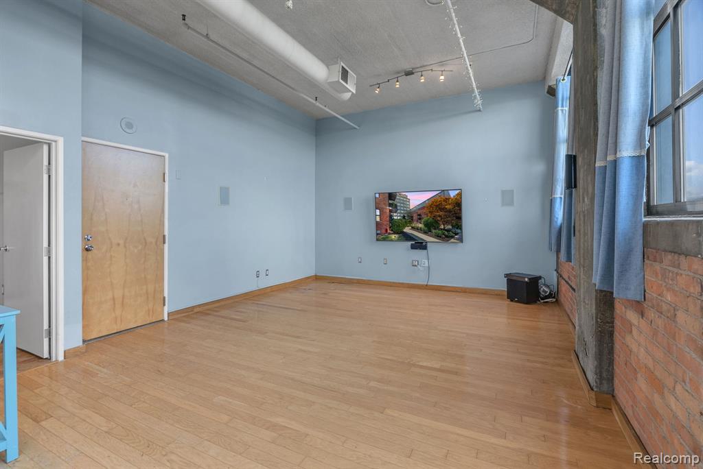 6533 E Jefferson Avenue, 603T, Detroit, MI 48207 — Photo 14