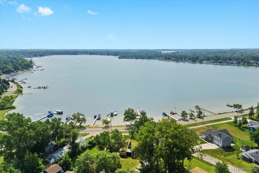 5375 Prentis Road, Waterford, MI 48327 — Photo 44