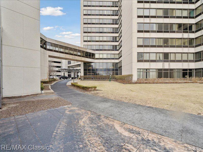 1001 W JEFFERSON AVE, 24i, Detroit, MI 48226 — Photo 40