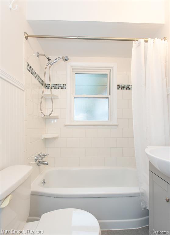 506 AMELIA Avenue, Royal Oak, MI 48073 — Photo 19