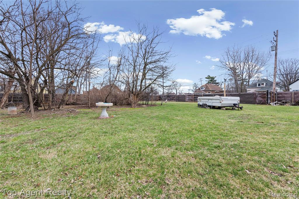 5302 Crane Street, Detroit, MI 48213 — Photo 32