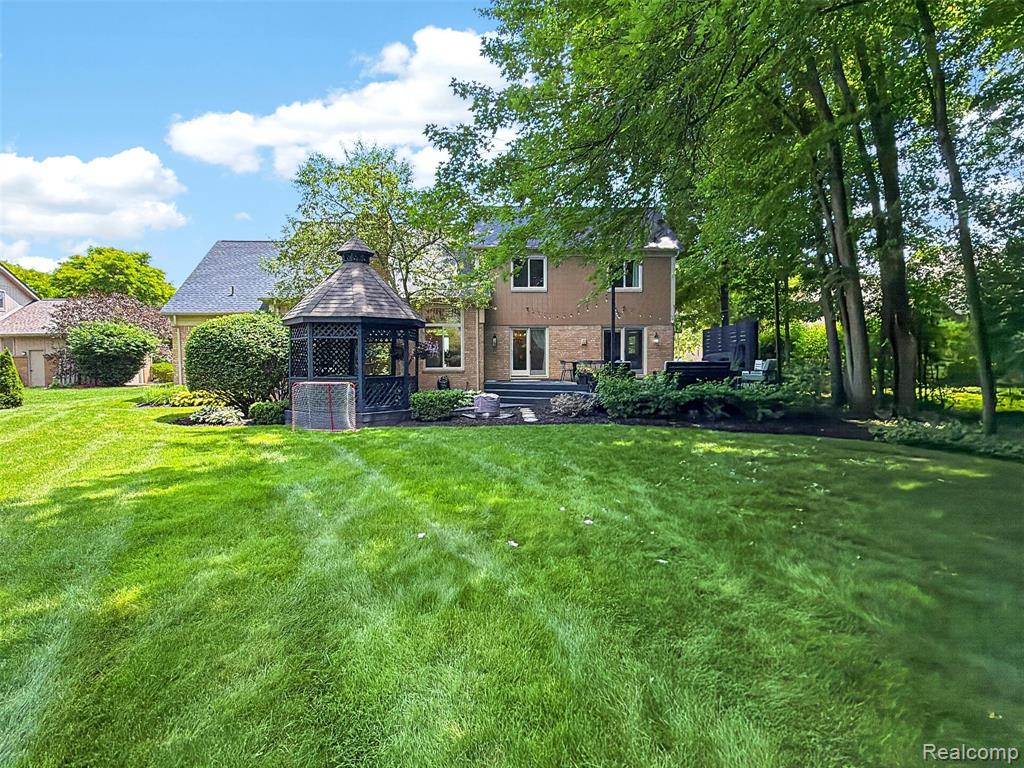 6713 Aurora Drive, Troy, MI 48098 — Photo 9