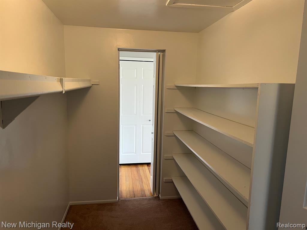 8272 KARAM Boulevard, Warren, MI 48093 — Photo 13
