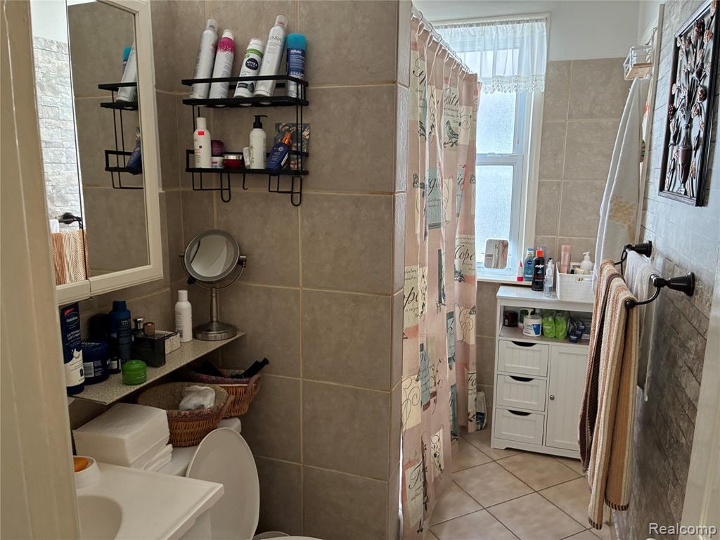 12044 Sobieski Street, Hamtramck, MI 48212 — Photo 10