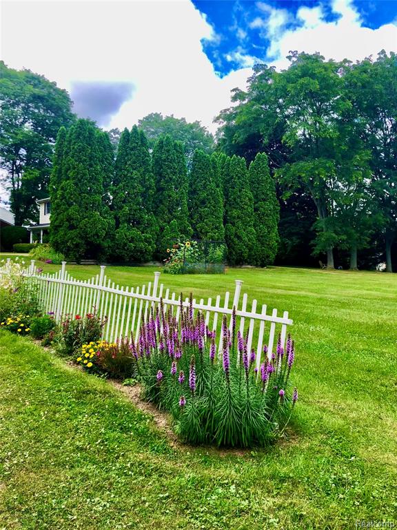 1557 Concord Place, Lapeer, MI 48446 — Photo 32