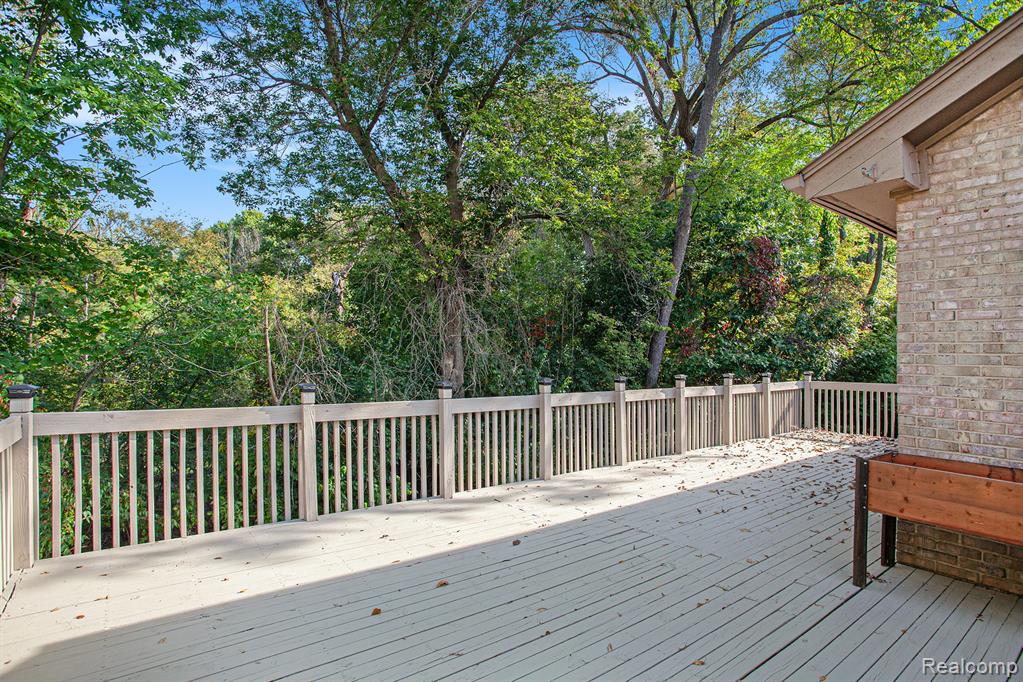 6830 Heron Point, West Bloomfield, MI 48323 — Photo 35