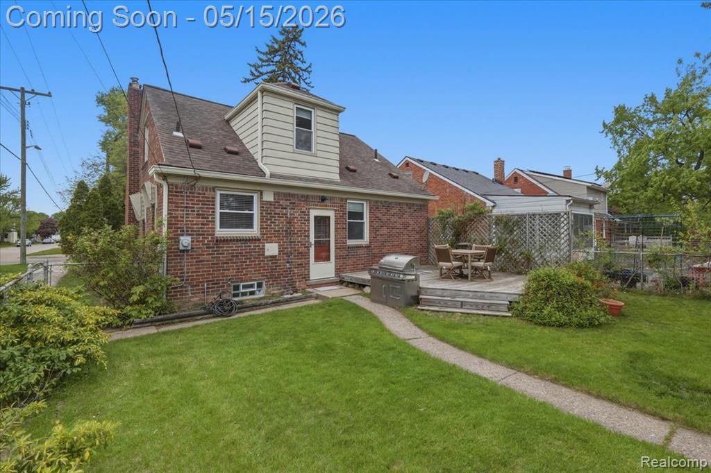 23200 Forest Street, Oak Park, MI 48237 — Photo 31