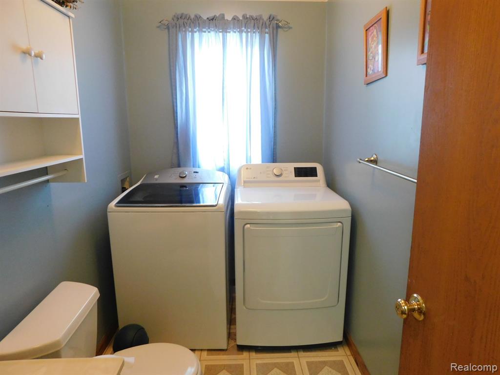 410 GOLF VIEW Drive, Sandusky, MI 48471 — Photo 30