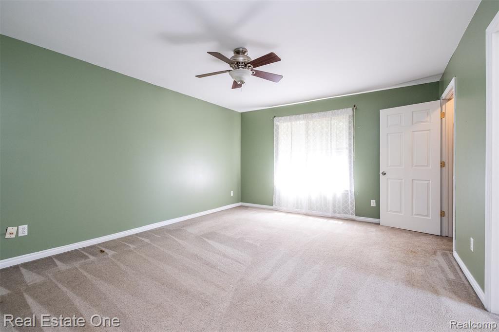 434 Converse Court, Lake Orion, MI 48362 — Photo 28