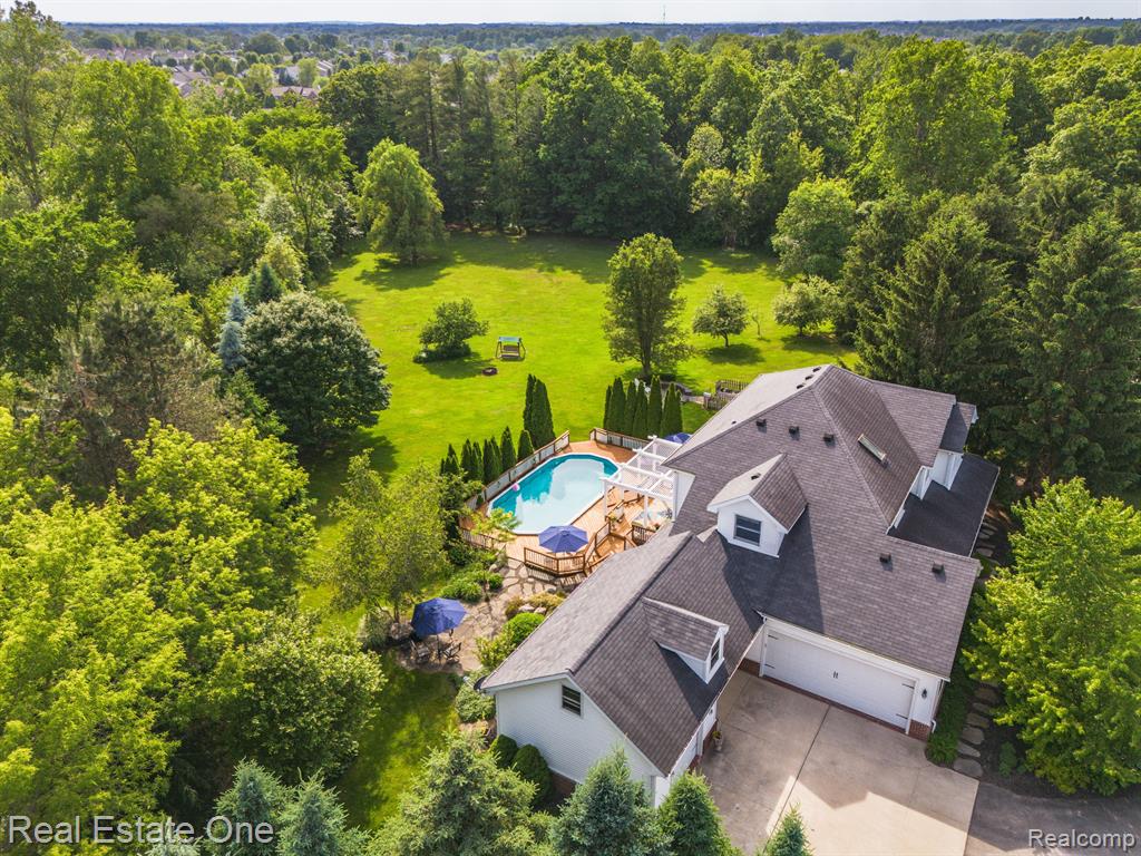 59633 Trena Lane, South Lyon, MI 48178 — Photo 64