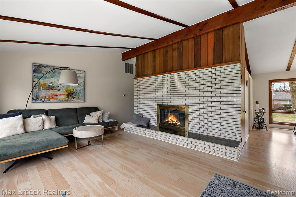 6606 VACHON Court, Bloomfield Hills, MI 48301 — Photo 4