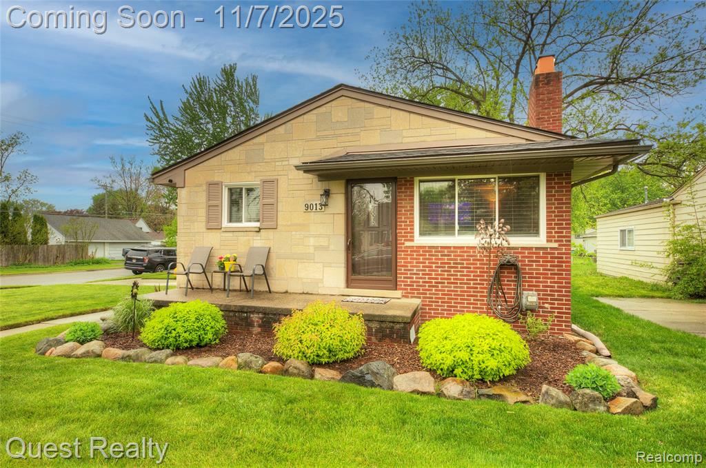 9013 Oporto Street, Livonia, MI 48150 — front exterior