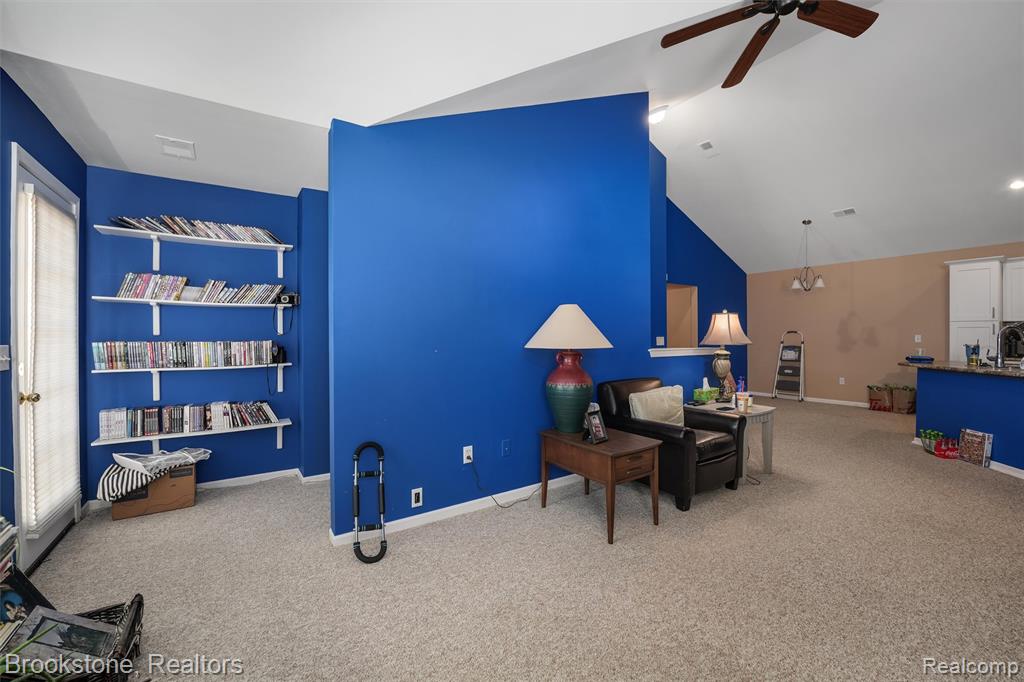 610 Olde English Circle, Howell, MI 48855 — Photo 6