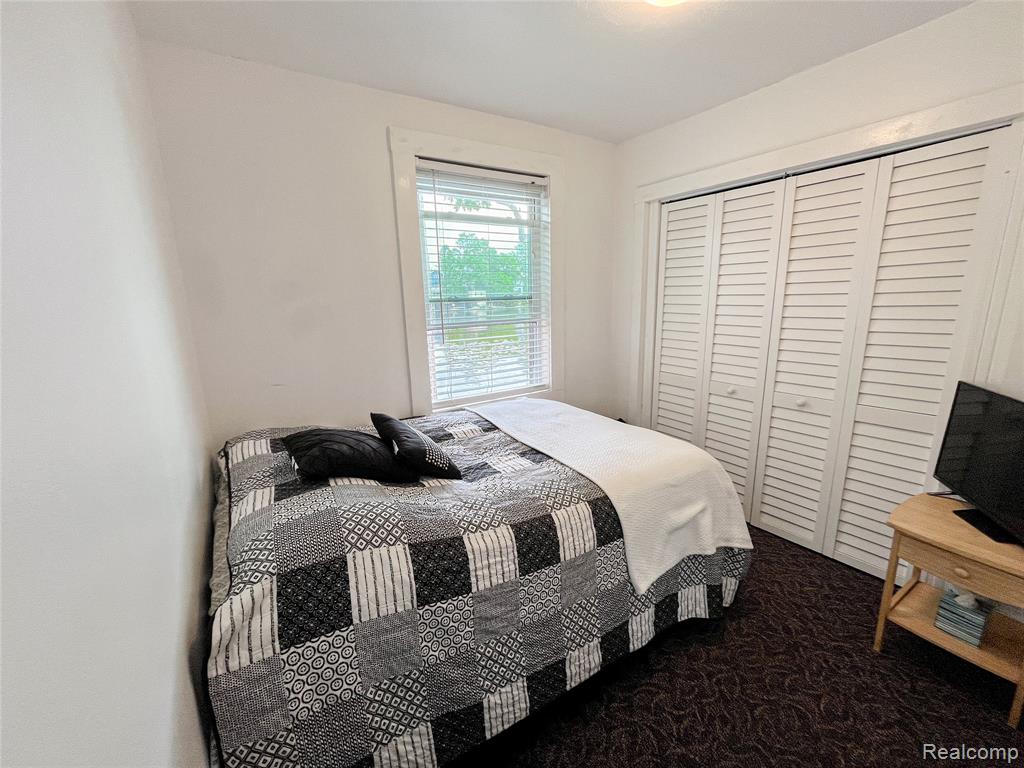 599 Westpointe Court, Lake Orion, MI 48362 — Photo 34