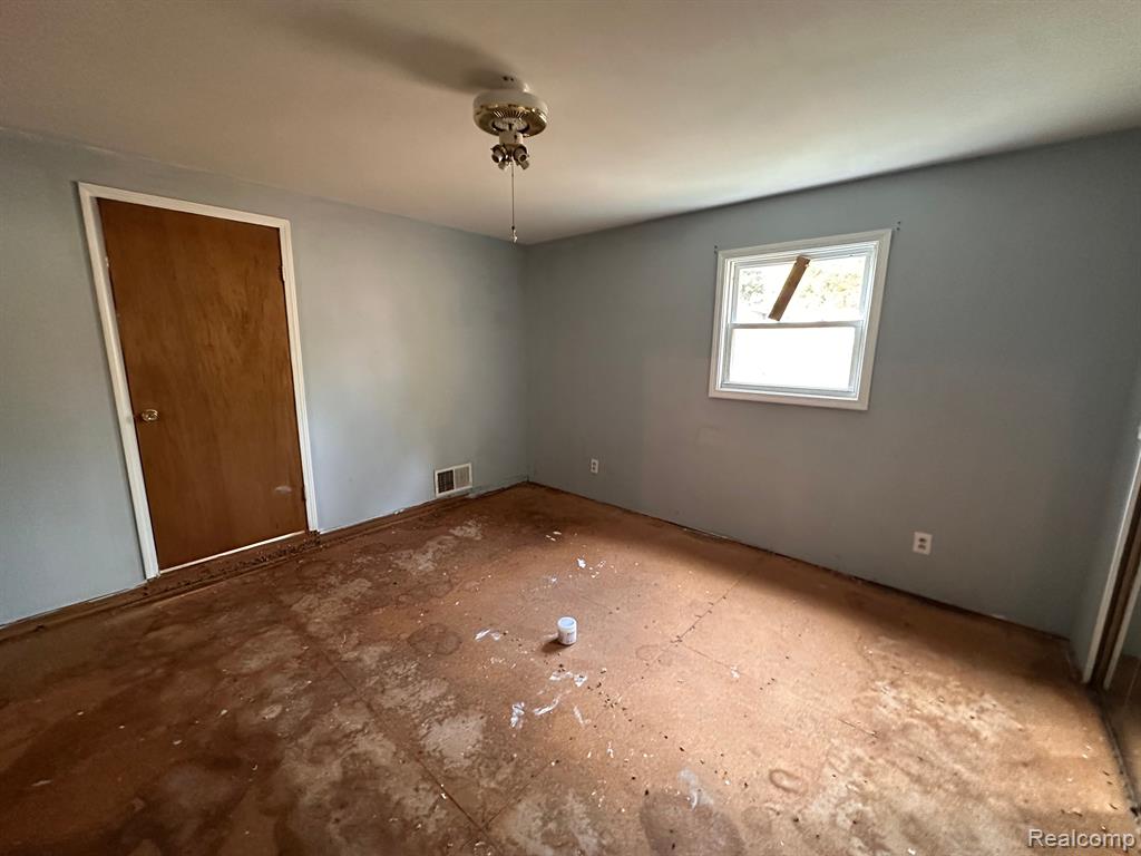 5324 SOUTHWAY Drive, Swartz Creek, MI 48473 — Photo 23