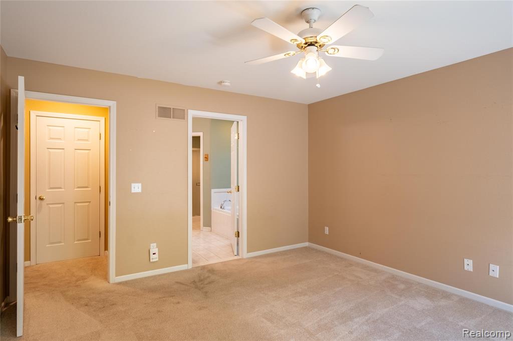 11410 Tall Shadows Court, Pinckney, MI 48169 — Photo 5
