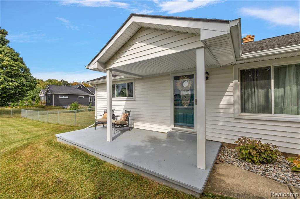 8918 Davisburg Road, Clarkston, MI 48348 — Photo 7