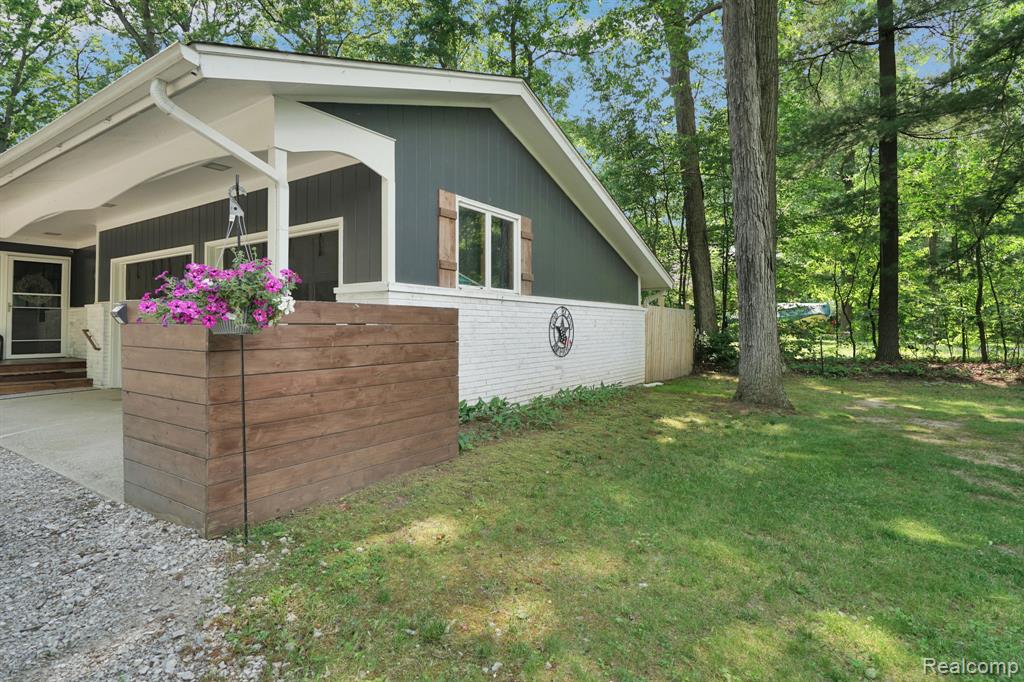4179 Davison Road, Lapeer, MI 48446 — Photo 39