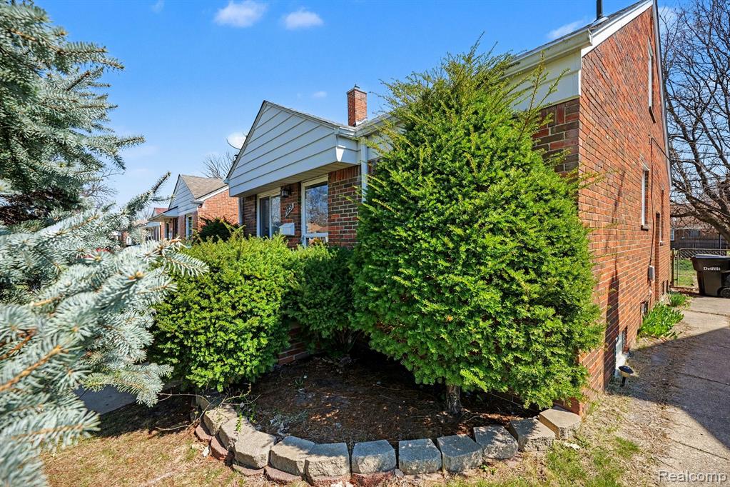 19928 Pierson Street, Detroit, MI 48219 — Photo 4